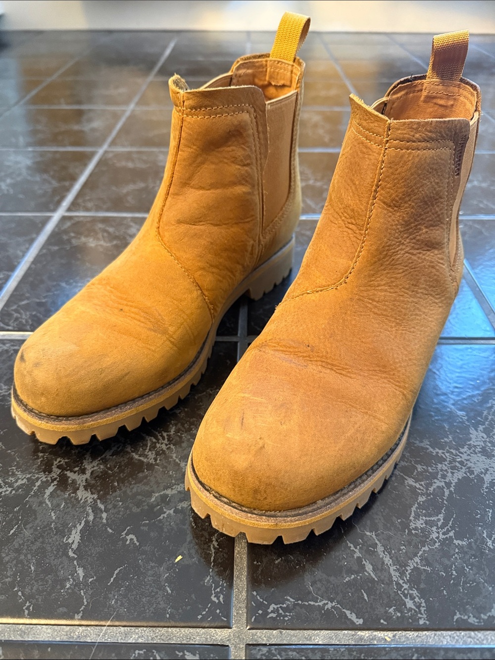 Chaco Women's Fields Chelsea Boots in Tan